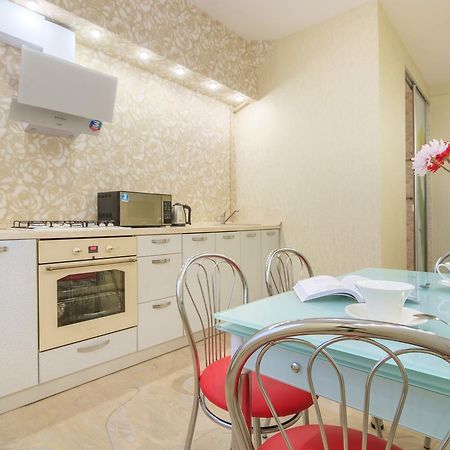 Panorama Apartment Харков Екстериор снимка
